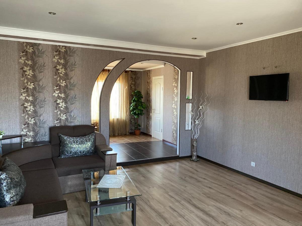 Mini-Hotel&SPA Melitopolʼ Exterior foto
